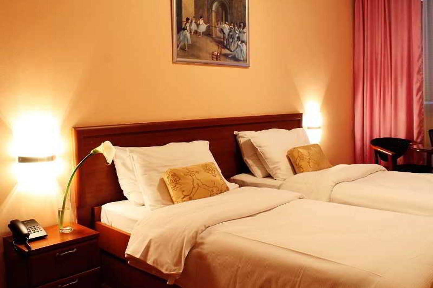 Rex-Serbia-BELGRADE-Room-8