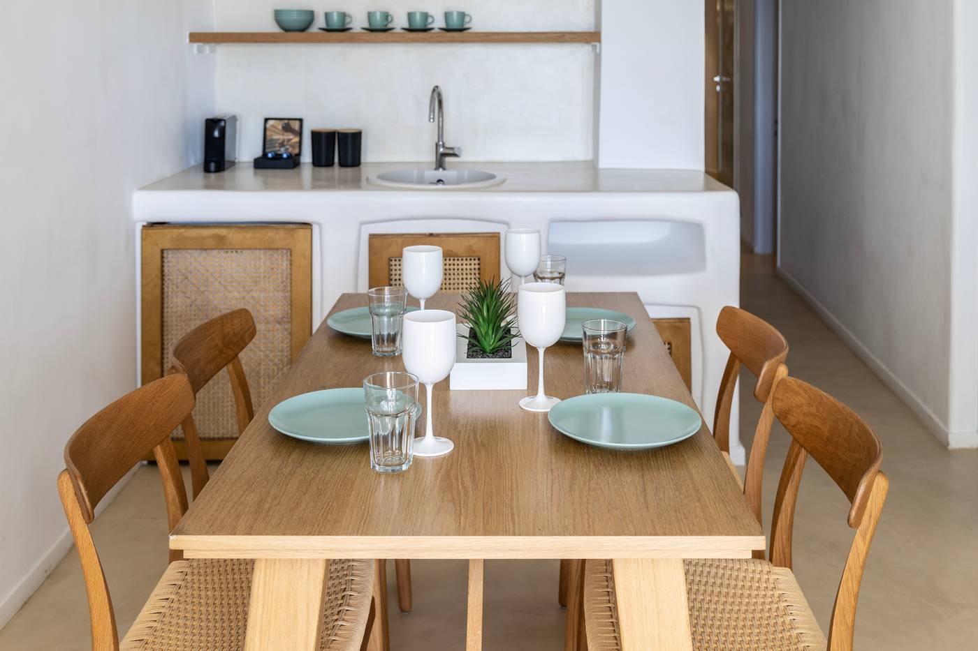 El-Verano-Collection-Santorini-Room-62