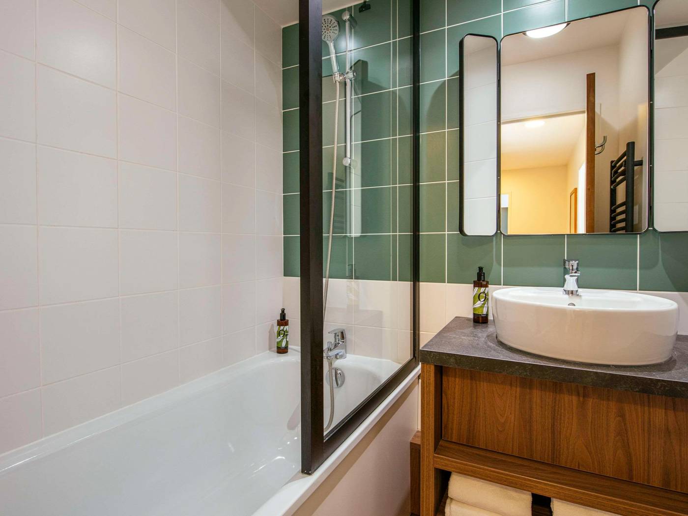 Aparthotel-Adagio-Paris-Buttes-Chaumont-Room-46