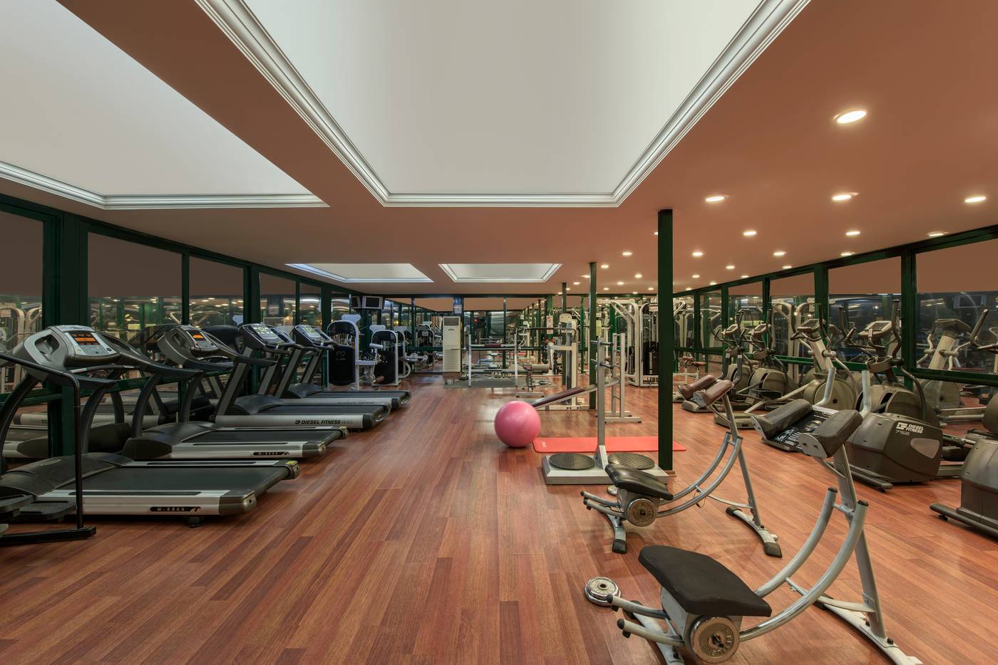 Botanik-Hotel---Resort-Sports-and-Entertainment-37