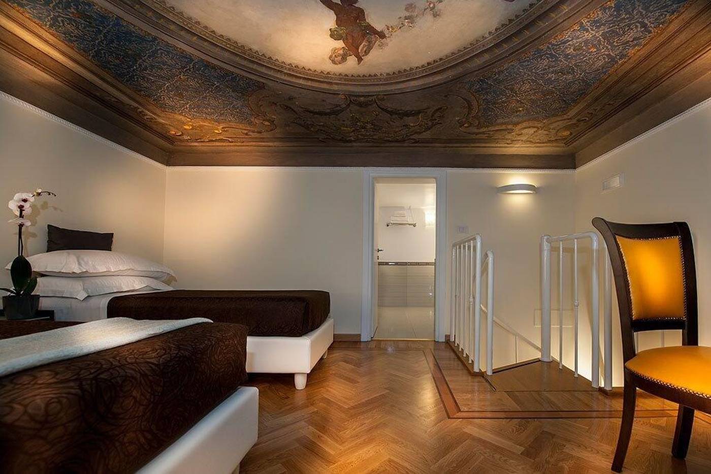 Dve-Suite-Rome-Room-17