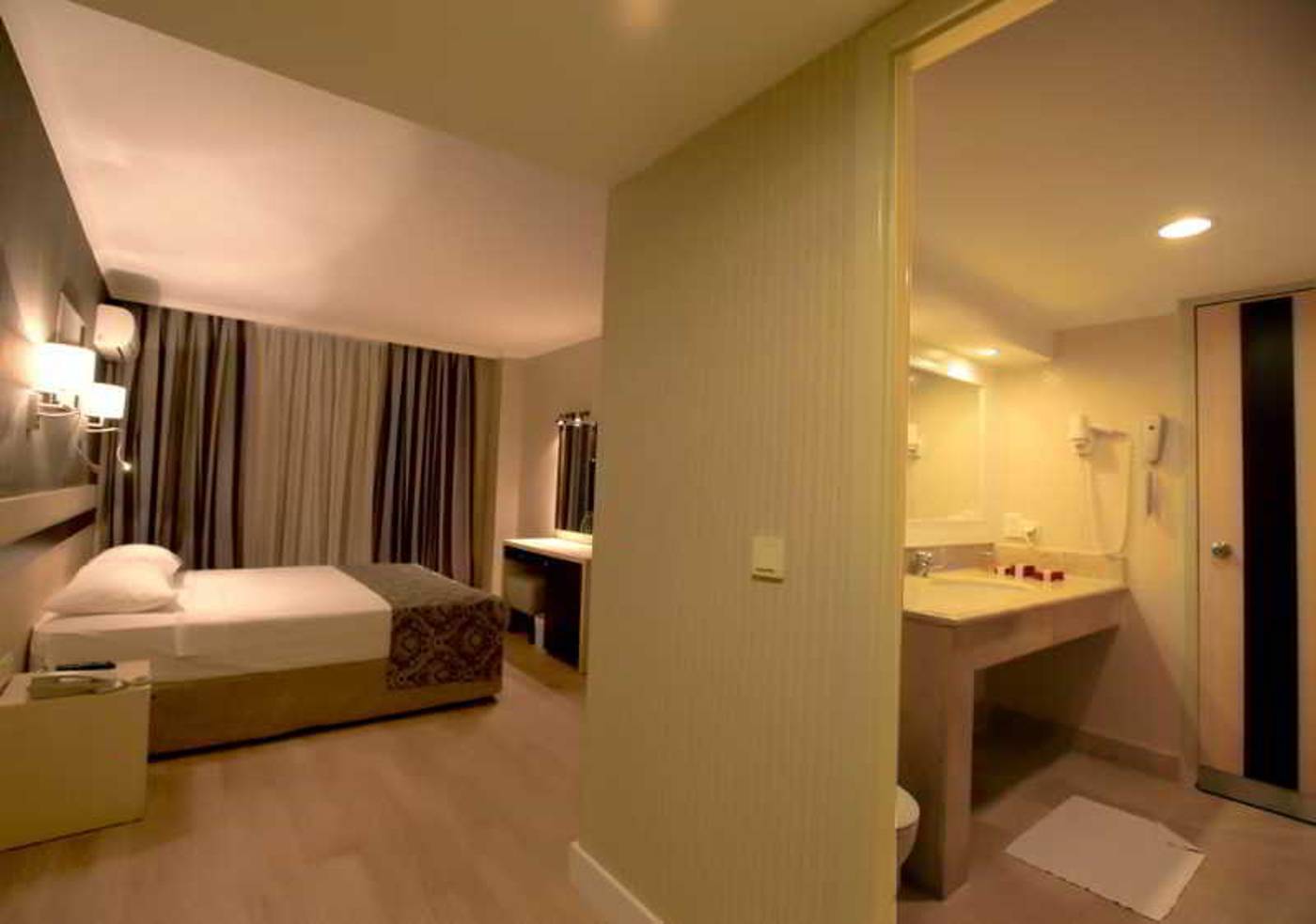 Taksim-International-Obakoy-Hotel-Room-19