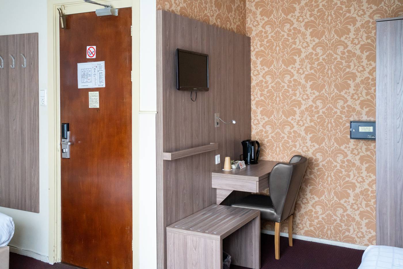 Aadam-Wilhelmina-Room-6