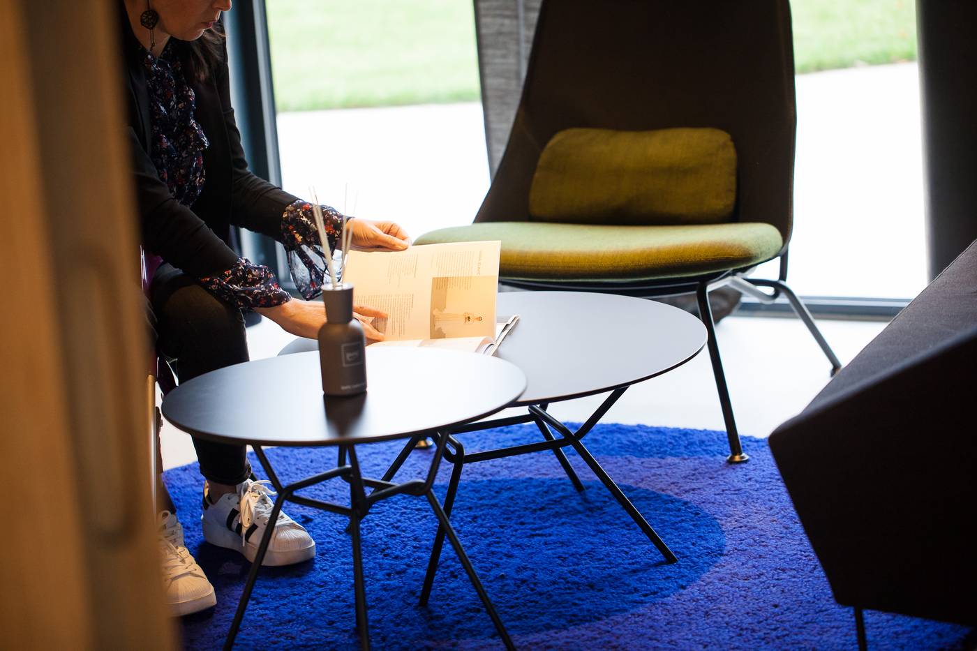 One-Suite-Hotel-Lobby-46