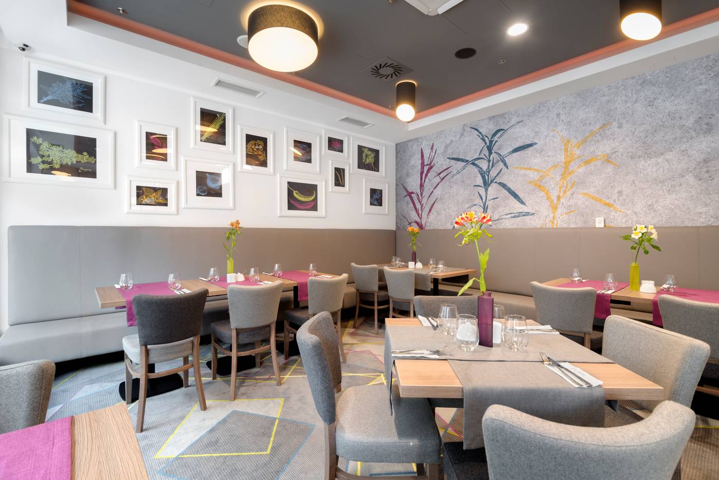 Golden-Tulip-Krakow-Kazimierz-Restaurant-38