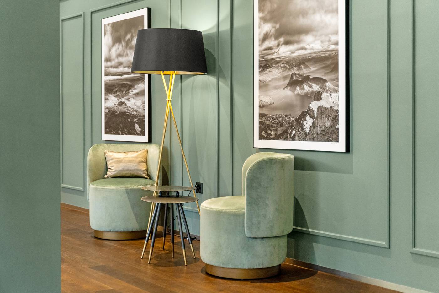 Waldstaetterhof Swiss Quality Hotel-Switzerland-Lucerne-Lobby-8