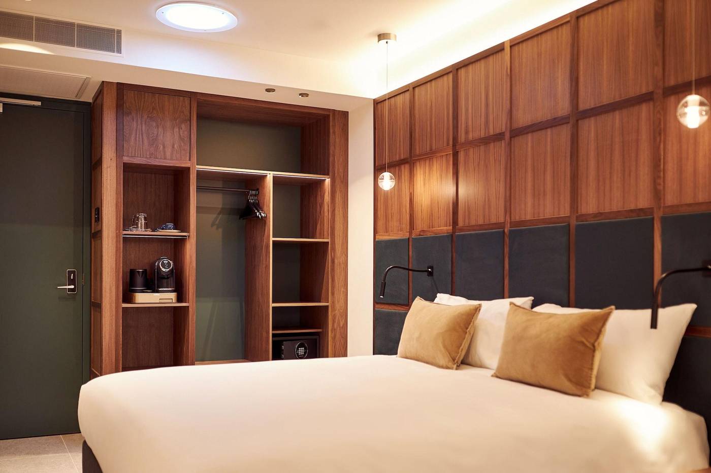 Met-Hotel-Amsterdam-Room-23