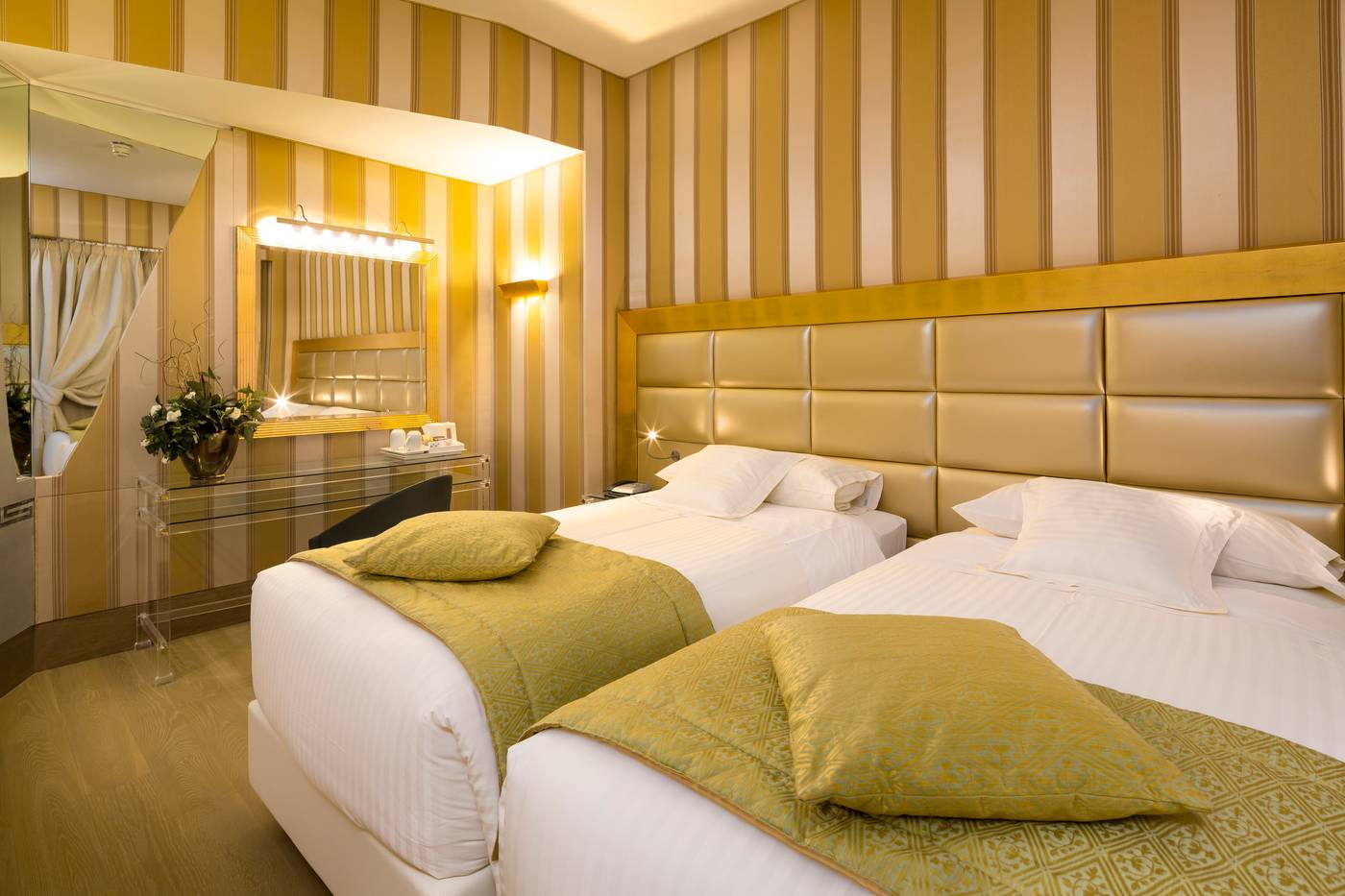 Antares-Hotel-Rubens-Room-3