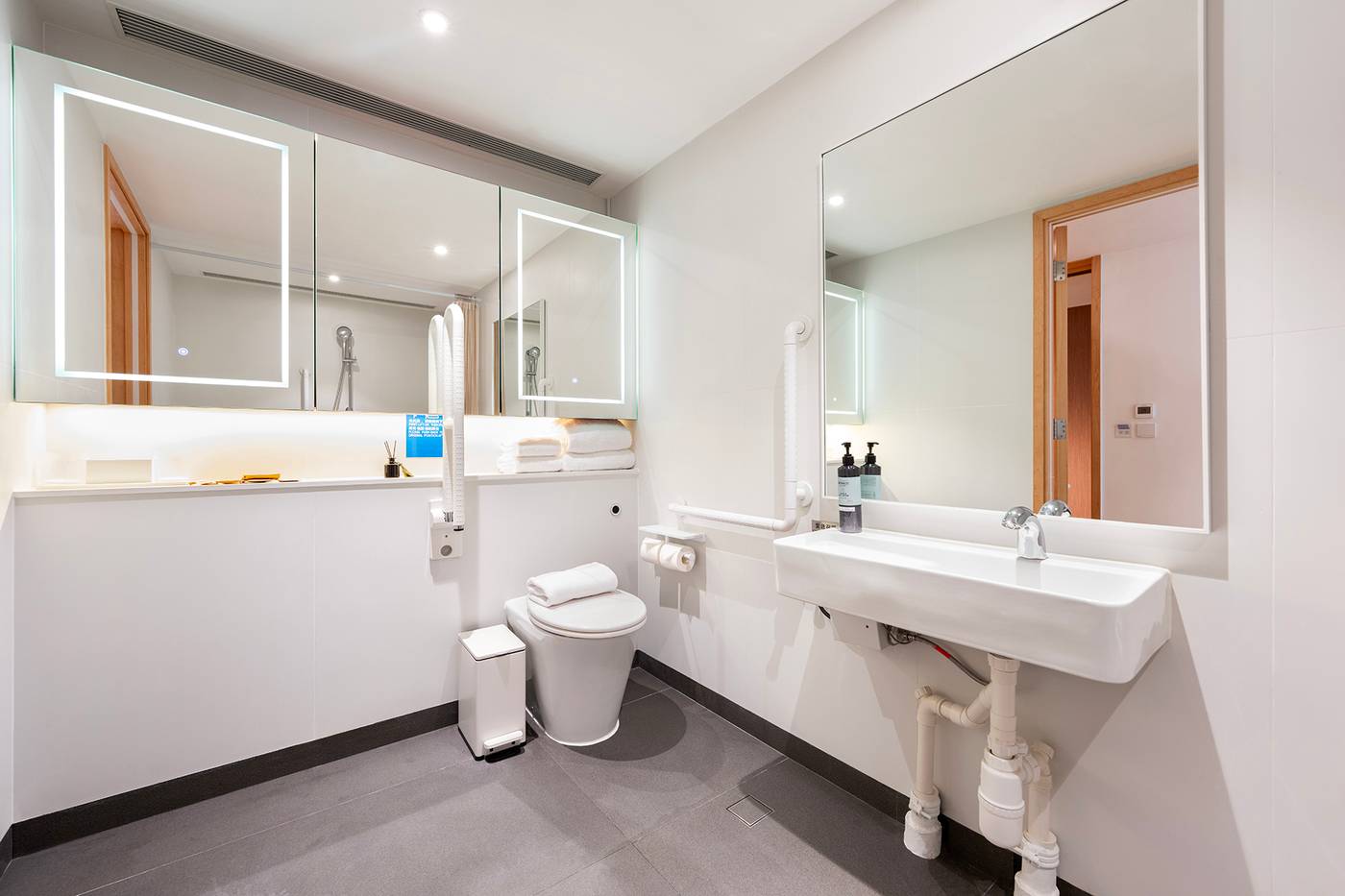 Shama-Hub-Metro-South-Hong-Kong-Room-36