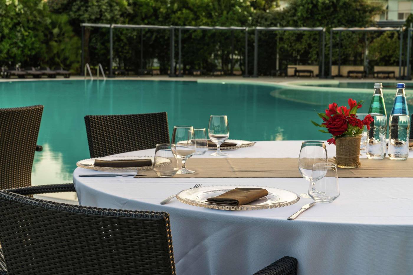 Double-Tree-by-Hilton-Hotel-Olbia-Pool-16