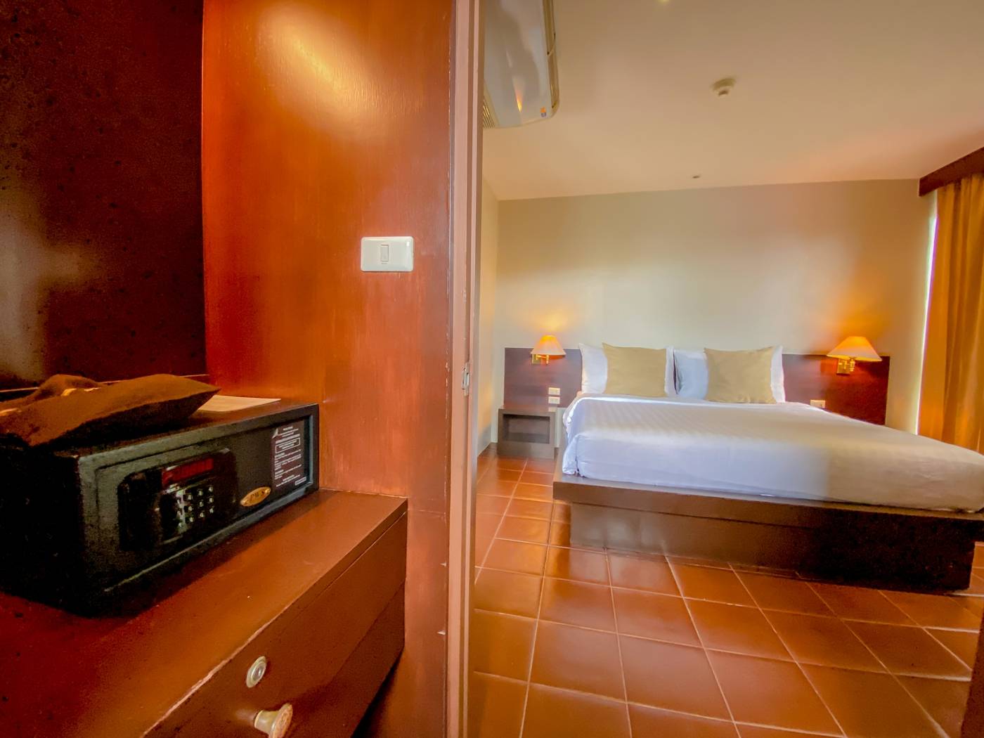 Sino-House-Phuket-Hotel-Room-38