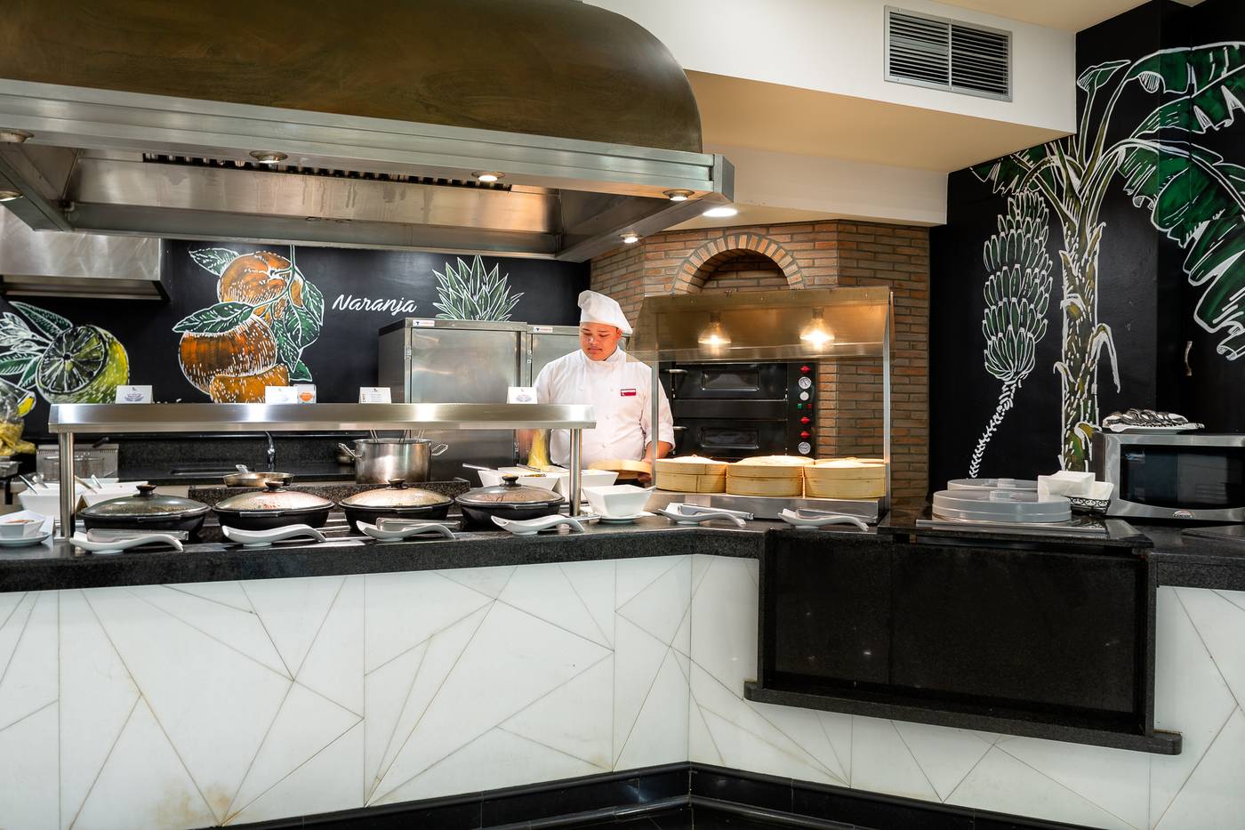 Hotel-LIVVO-Volc--n-Lanzarote-Restaurant-50