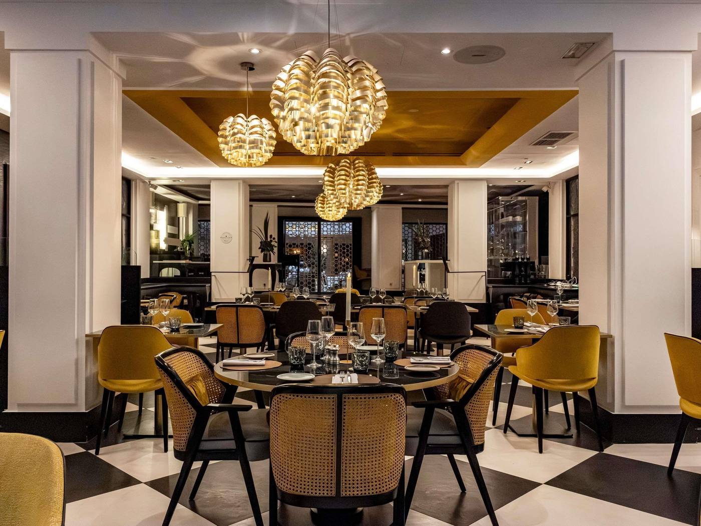 Sofitel-Paris-Le-Faubourg-Restaurant-57