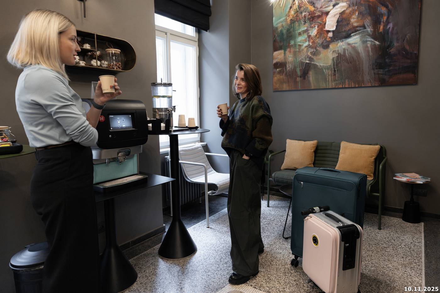 The-Viaduct---Suites---More-Lobby-7