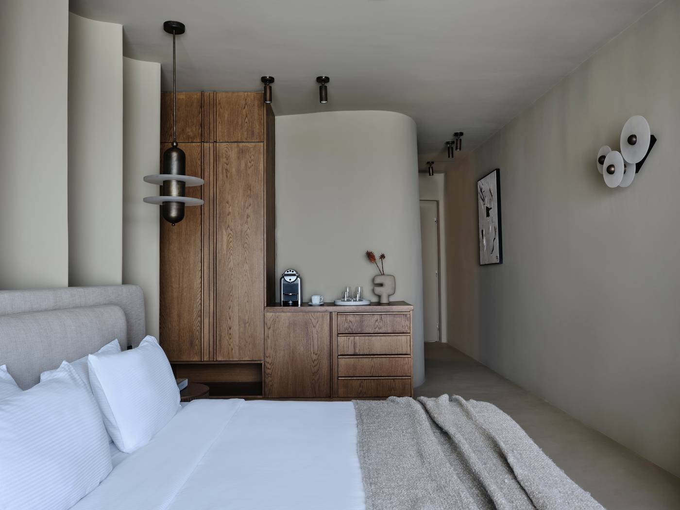 Andronis-Concept-Wellness-Resort-Room-20