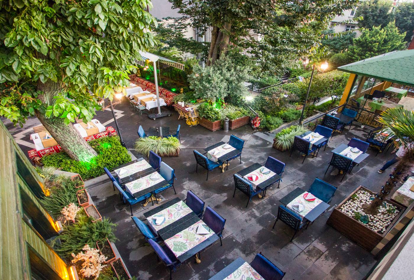 Garden-House-Istanbul-Restaurant-43