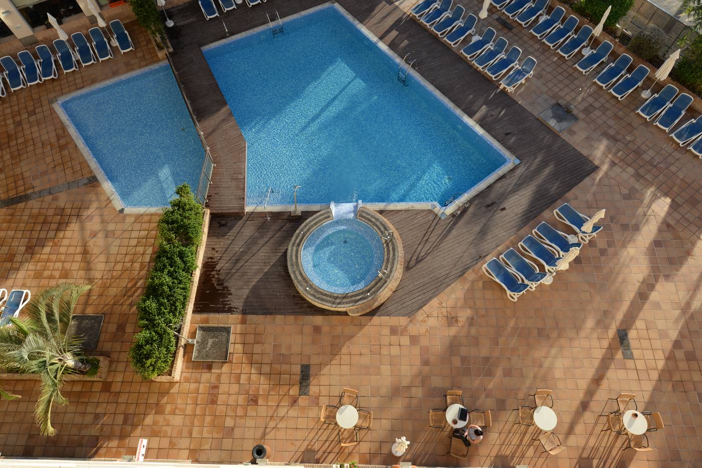 Monarque-Costa-Narejos-Pool-5