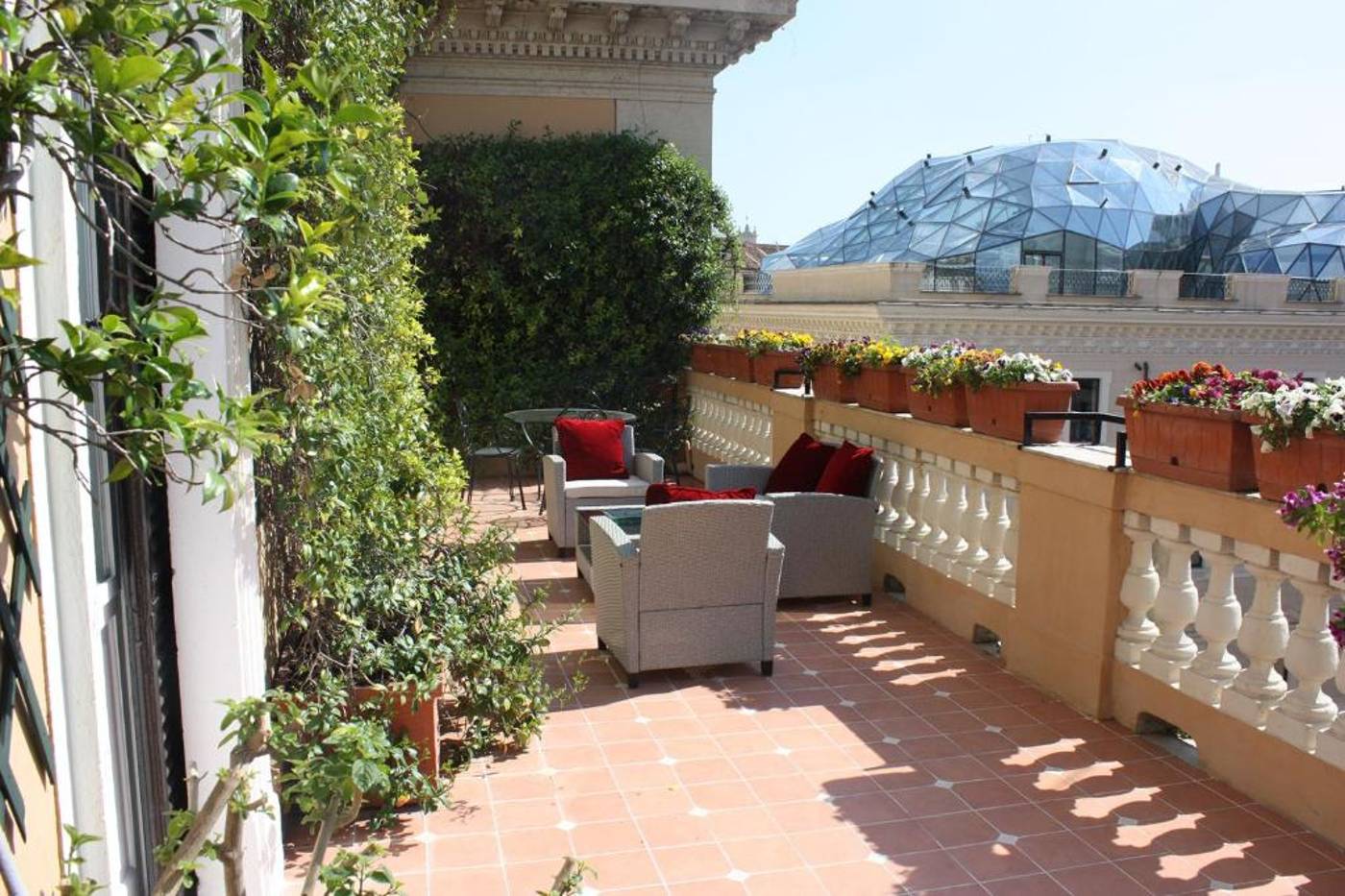 Grand-Hotel-Plaza-Room-57