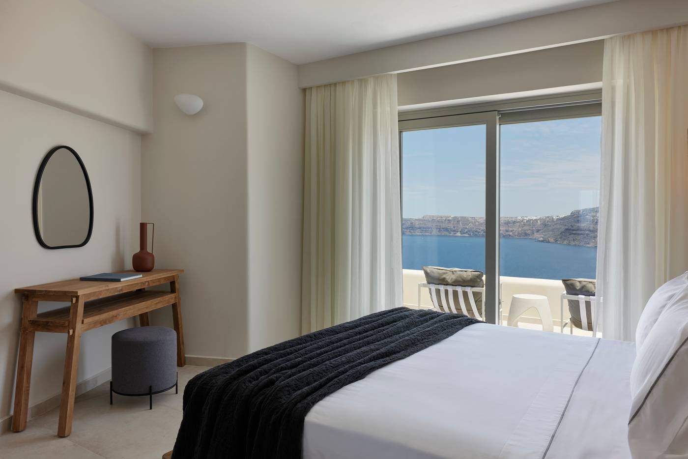 Apanemo-Hotel-Room-18