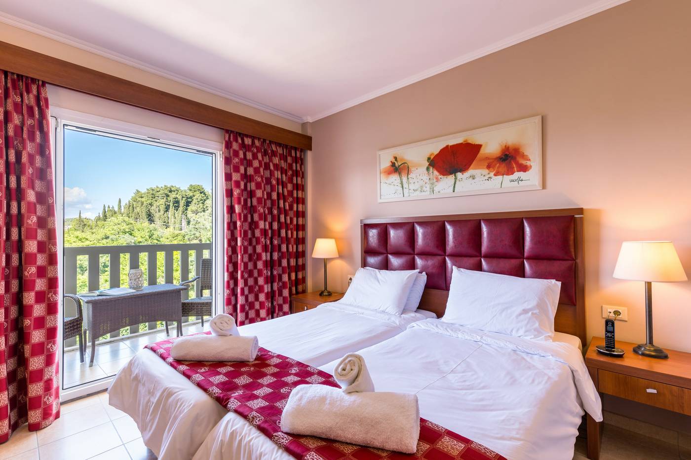 Ariti-Grand-Hotel-Room-45