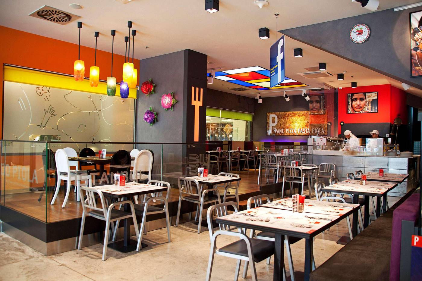 Point-Hotel-Barbaros-Restaurant-39