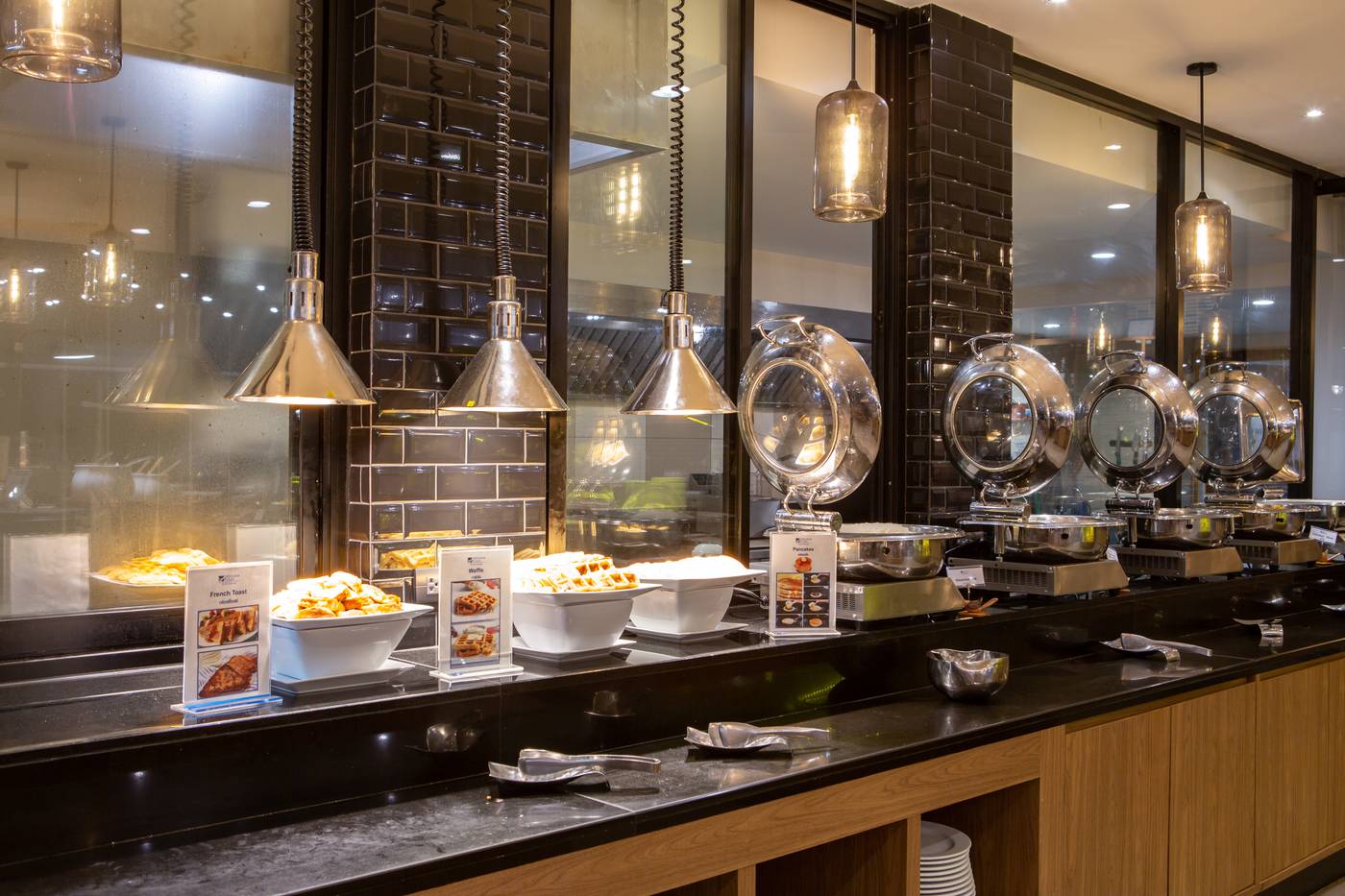 Deevana-Plaza-Krabi-Ao-Nang-Restaurant-45