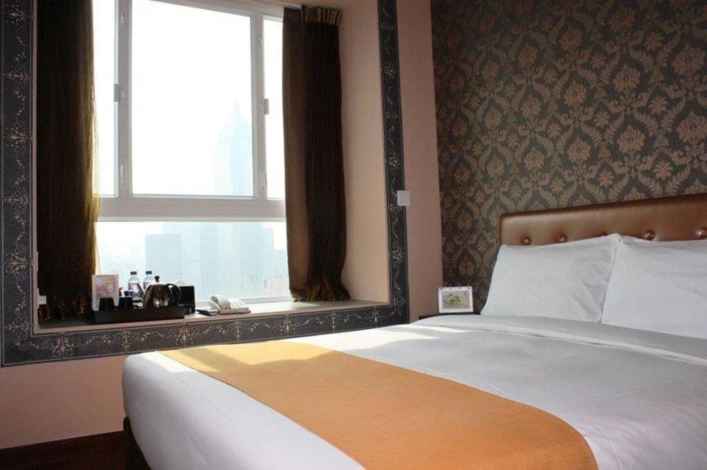 Best-Western-Hotel-Causeway-Bay-Room-14