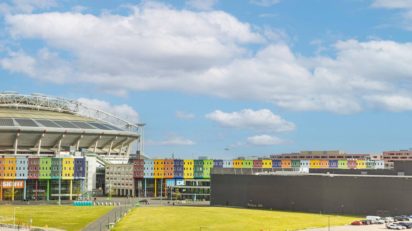 Holiday-Inn-Amsterdam-Arena-Towers-General-view-7