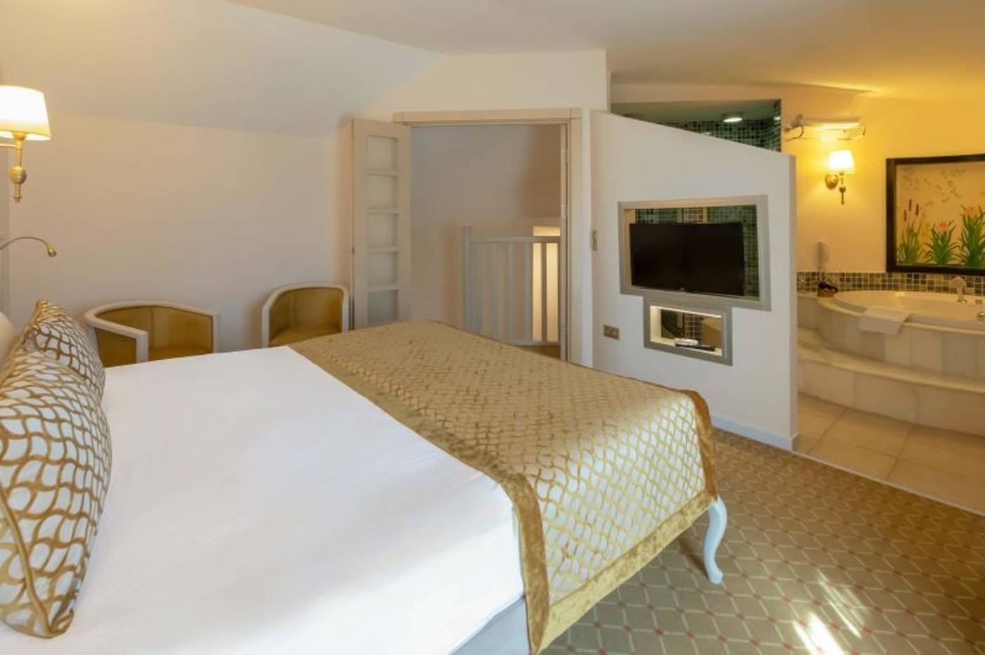 Starlight-Resort-Hotel-Room-48