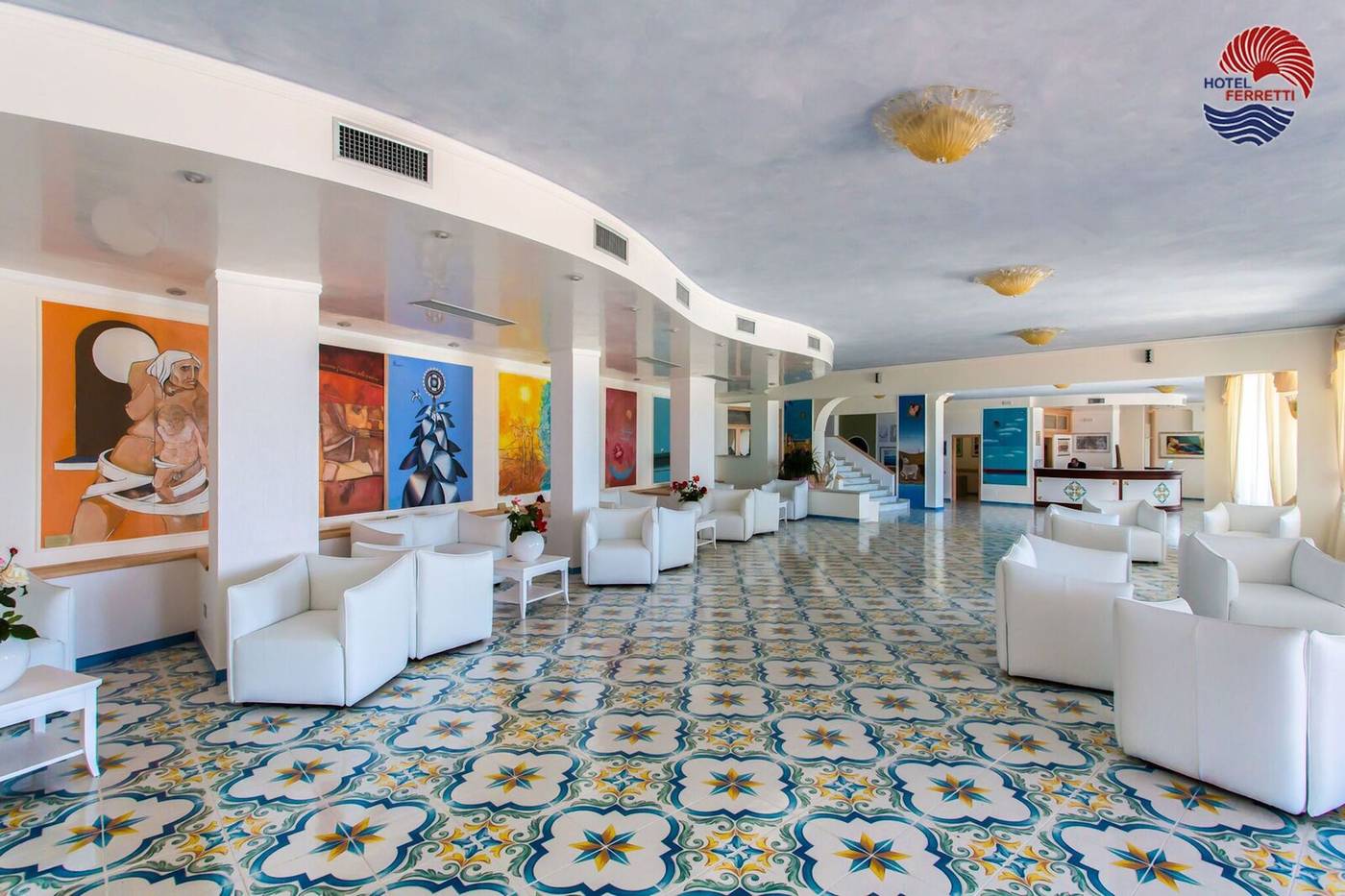 Ferretti-Italy-DIAMANTE-Lobby-5