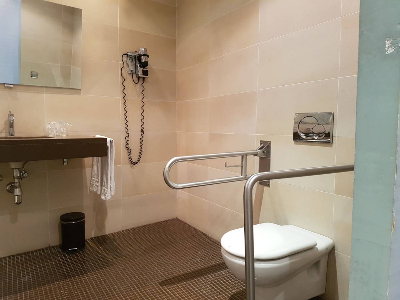 Hotel Ramblas Internacional-Spain-Barcelona-General view-4