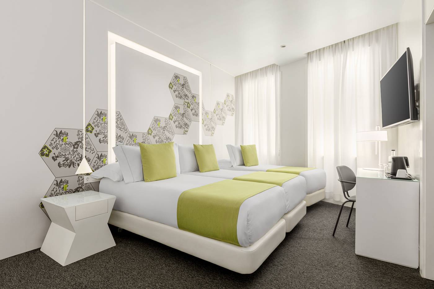 Room-Mate-Mario-Room-12