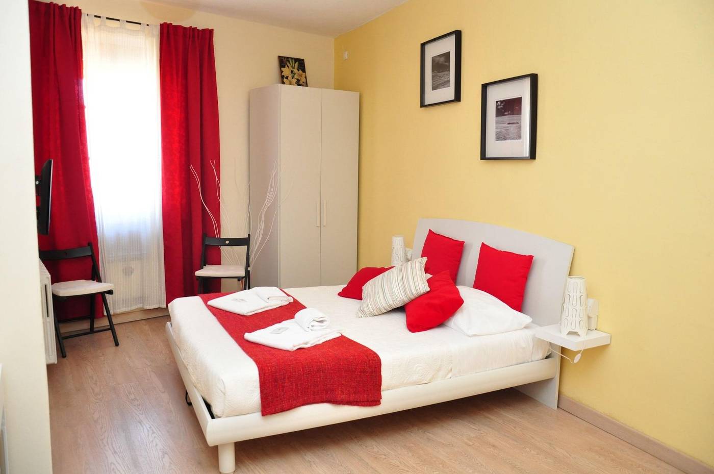 At-Home-Bed-And-Breakfast-Room-13