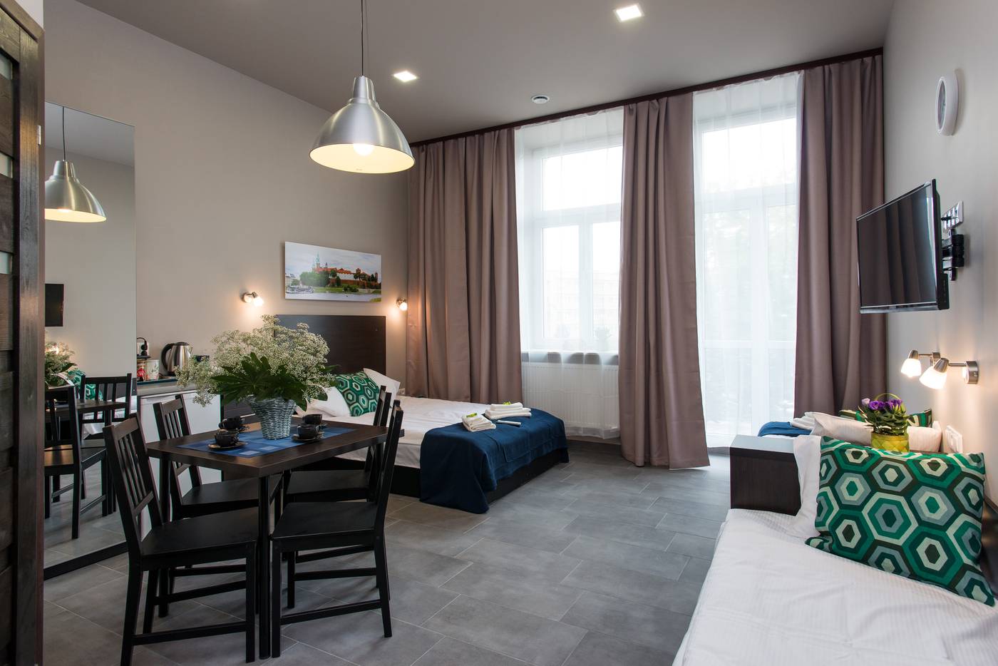 Happy-Tower-Krakow-Room-12