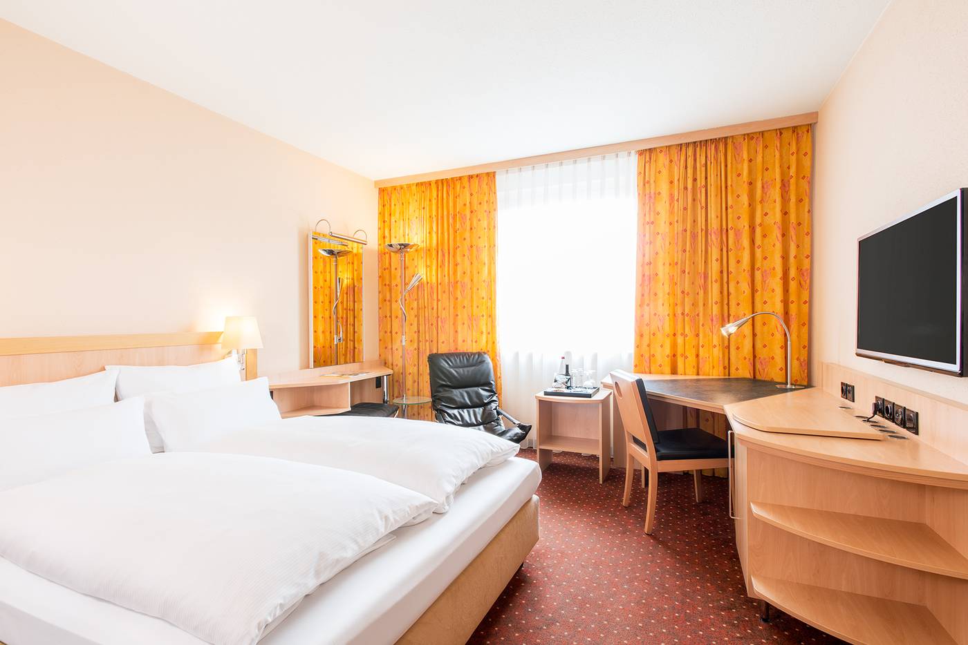 ibis-Styles-Berlin-Treptow-Room-22