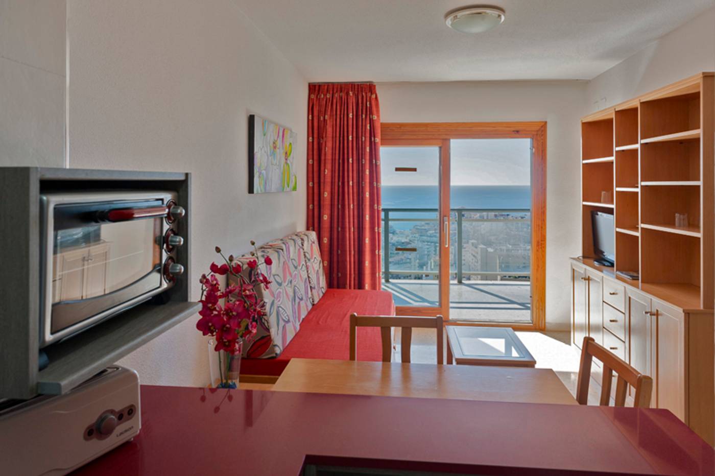 La-Era-Park-Apartments-Room-12