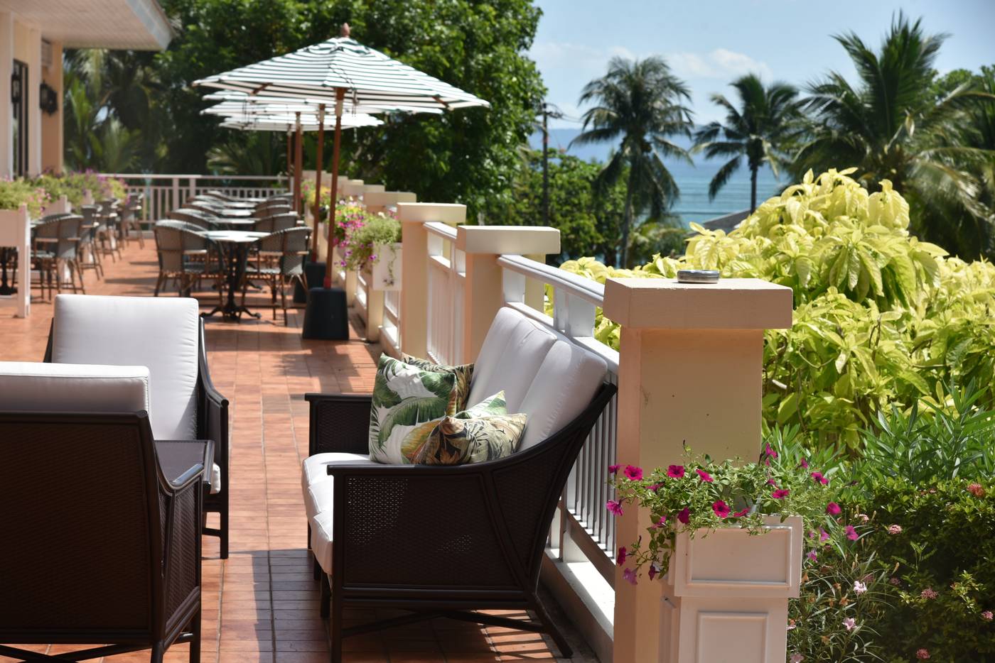 Sofitel-Krabi-Phokeethra-Bar-21