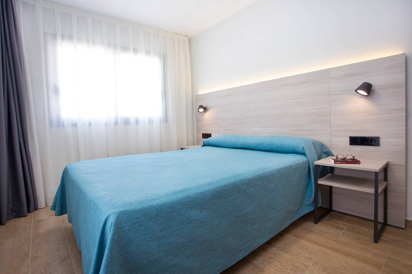 MC-Maryciel-Apartments-Room-8