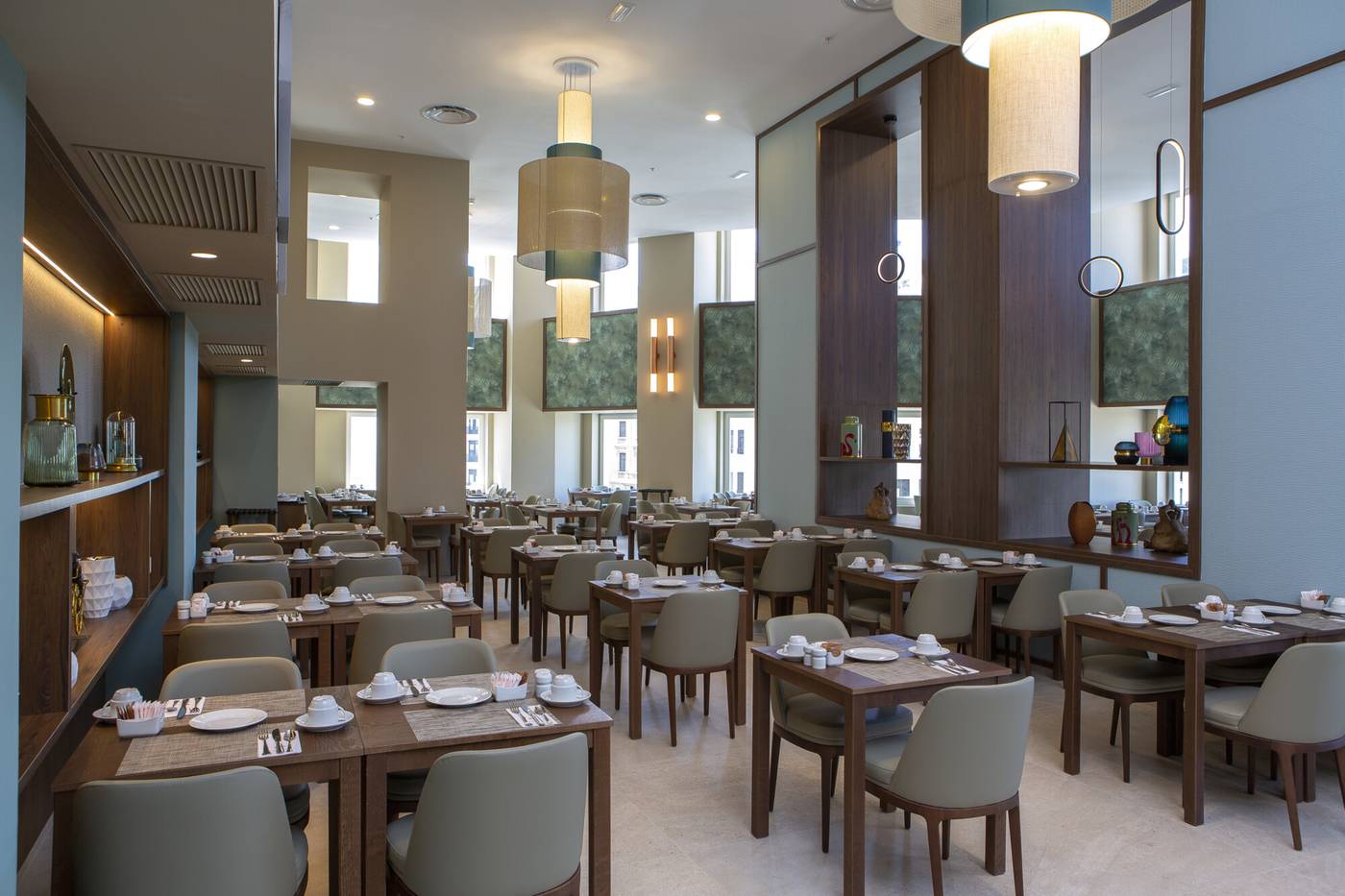 RIU-Plaza-Espana-Restaurant-61