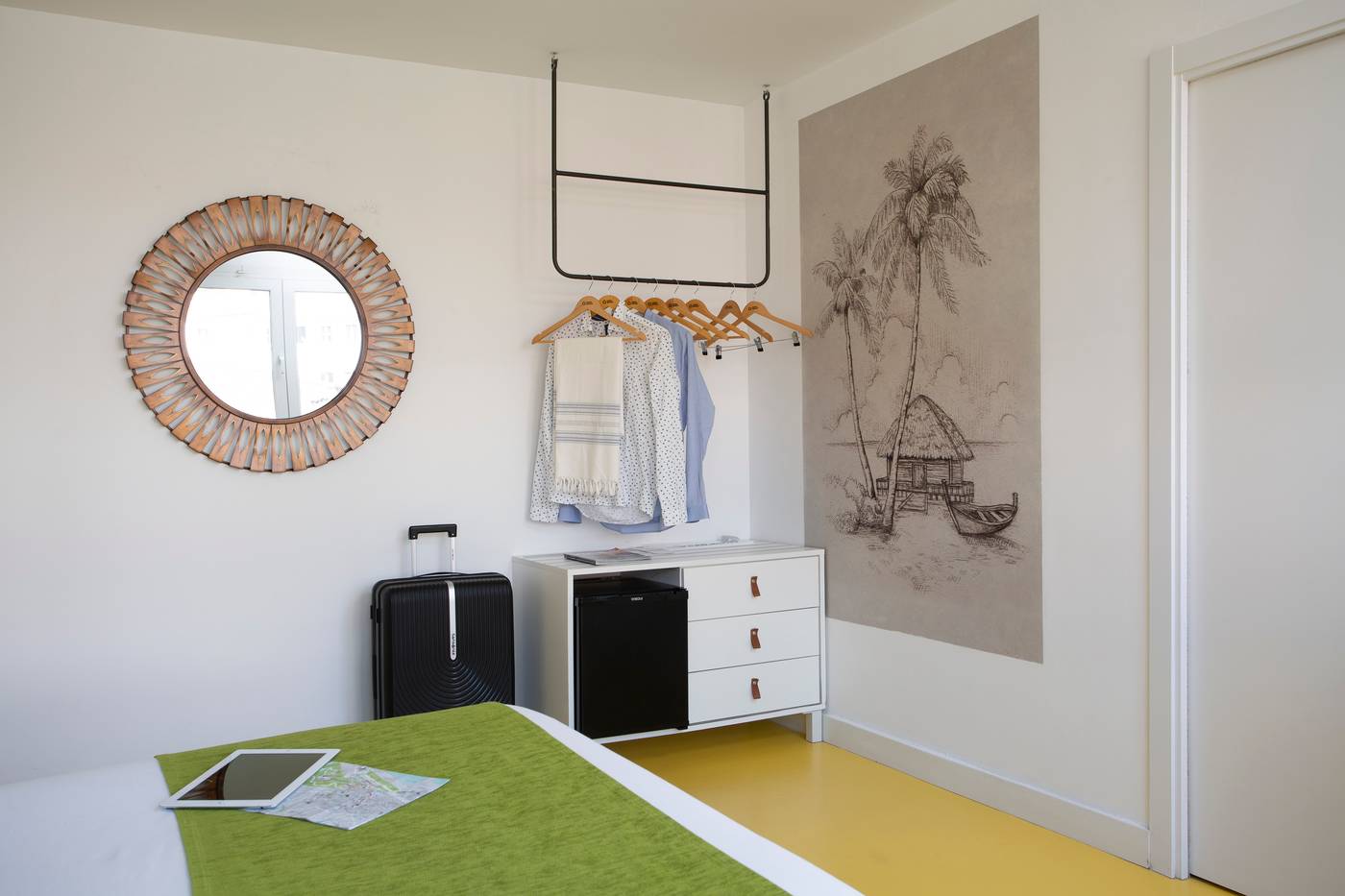 Casual-del-Mar-Malaga-Room-48