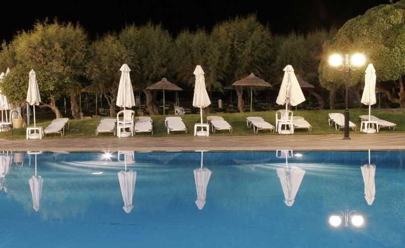 Apollo-Beach-Pool-24