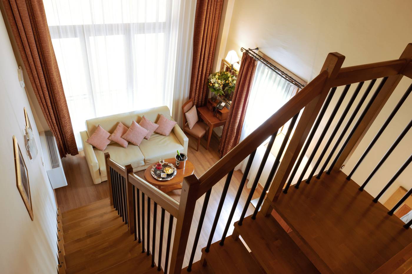 Venice-Resort-Airport-Hotel-Room-9