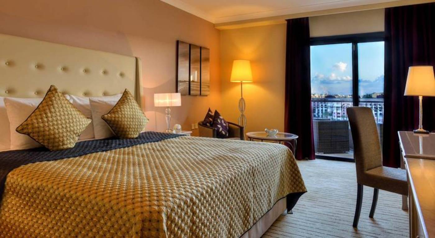 Corinthia Hotel St George's Bay