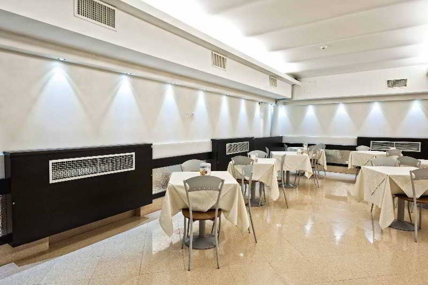 ibis-Styles-Milano-Centro-Restaurant-45