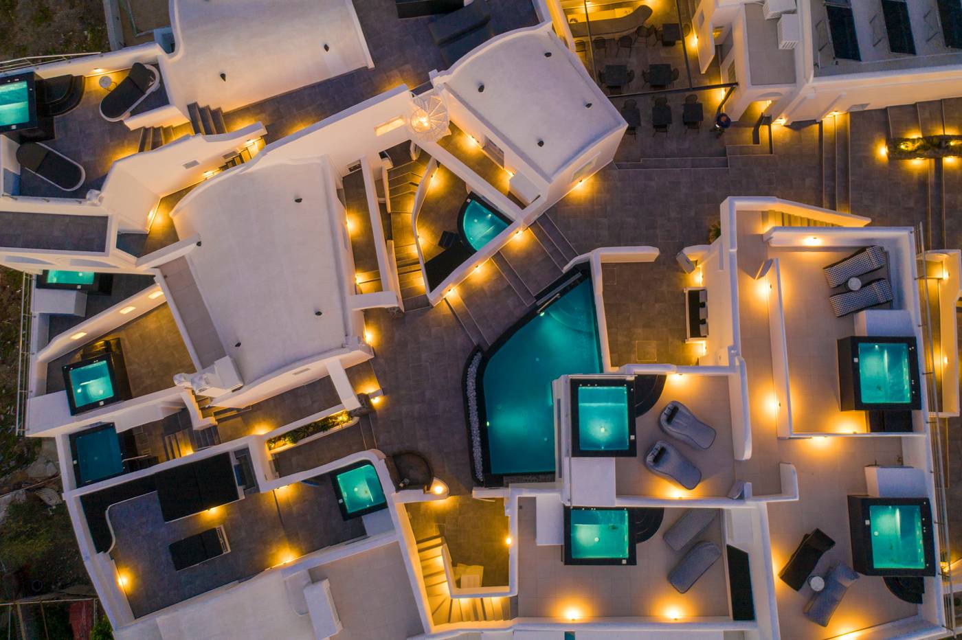 Sole-D-Oro-Luxury-Suites-General-view-9