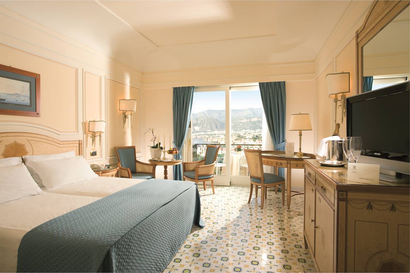 Grand-Hotel-Capodimonte-Room-29