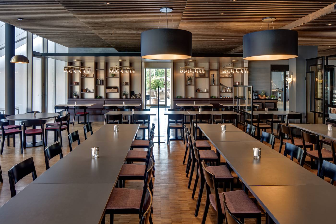 Hotel Sempachersee-Switzerland-NOTTWIL-Restaurant-9