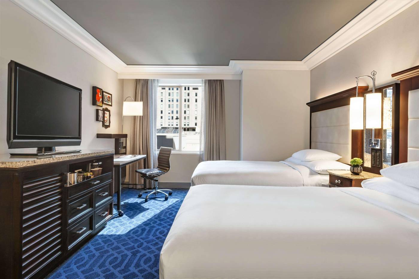 Hilton-Checkers-Los-Angeles-Room-24