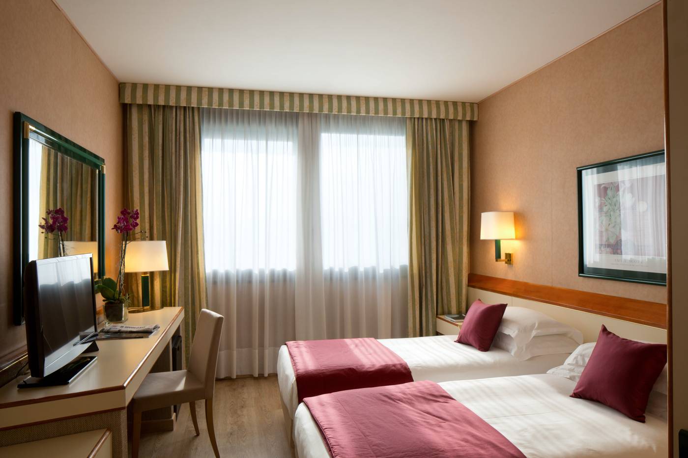 Starhotels President - Italy - GENOA - Room - 9