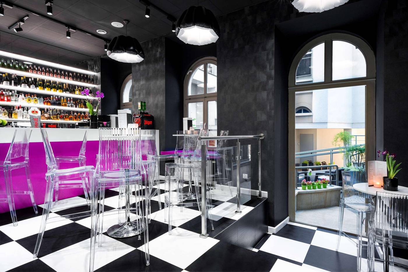 Best-Western-Plus-Krakow-Old-Town-Bar-11